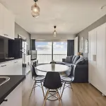 In Near The Pier Apartment Blankenberge